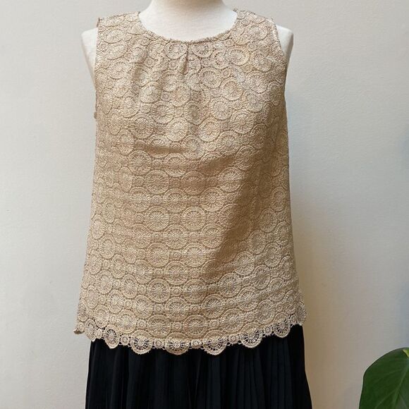 Talbots Sleeveless Golden Lace Blouse Size 2P New - Picture 1 of 14